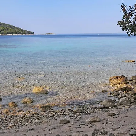 10233b アパート Žuljana