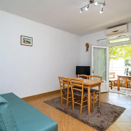 10233b Apartment Zuljana